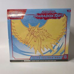 Pokemon Paradox Rift Elite Trainer Box - Roaring Moon