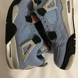  Jordan Unc 4's Mid sneakers in size 5.5