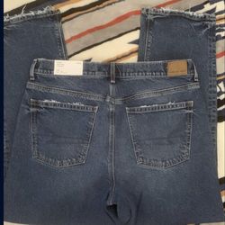 NWT Women’s American Eagle Jeans