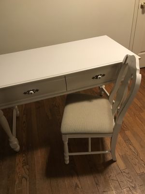 New And Used Desk For Sale In Charlottesville Va Offerup