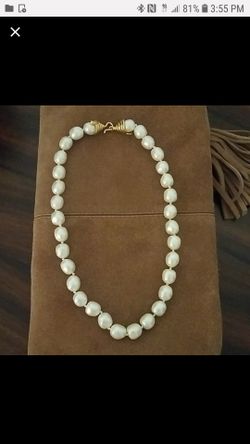 Pearl necklace