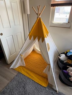 Kids Teepee Play Tent with Floor Mat