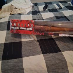 Walking Dead Lucille Take It Like A Champ Edition Bat