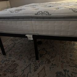 Full Size Bed And Frame 