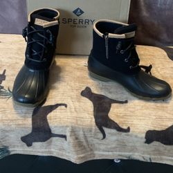 Sperry Saltwater Boots Size 9.5 Black 