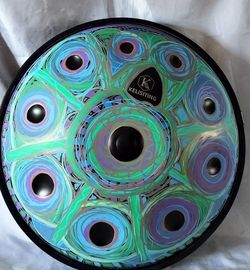 My design. New custom Kelisiting 22" 10 notes 432 Hz D minor handpan with new case