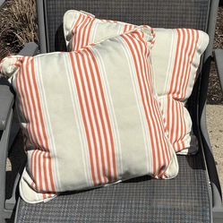 (4) Pottery Barn Pillows (outdoor)