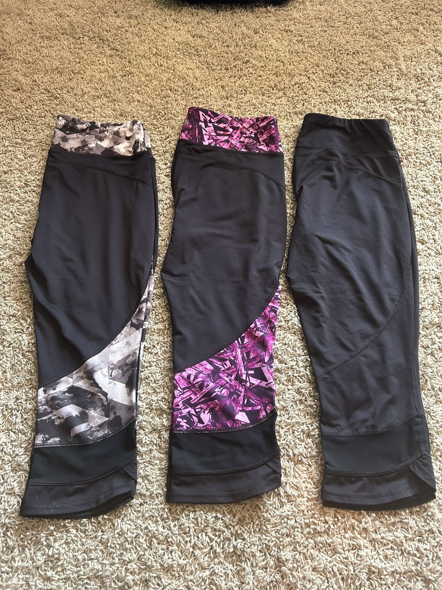 3 Pairs - Size Medium Yoga Pants 3/4 Length