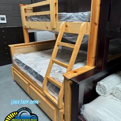 Triple Natural Bunk Bed With Mattress New Trundle 