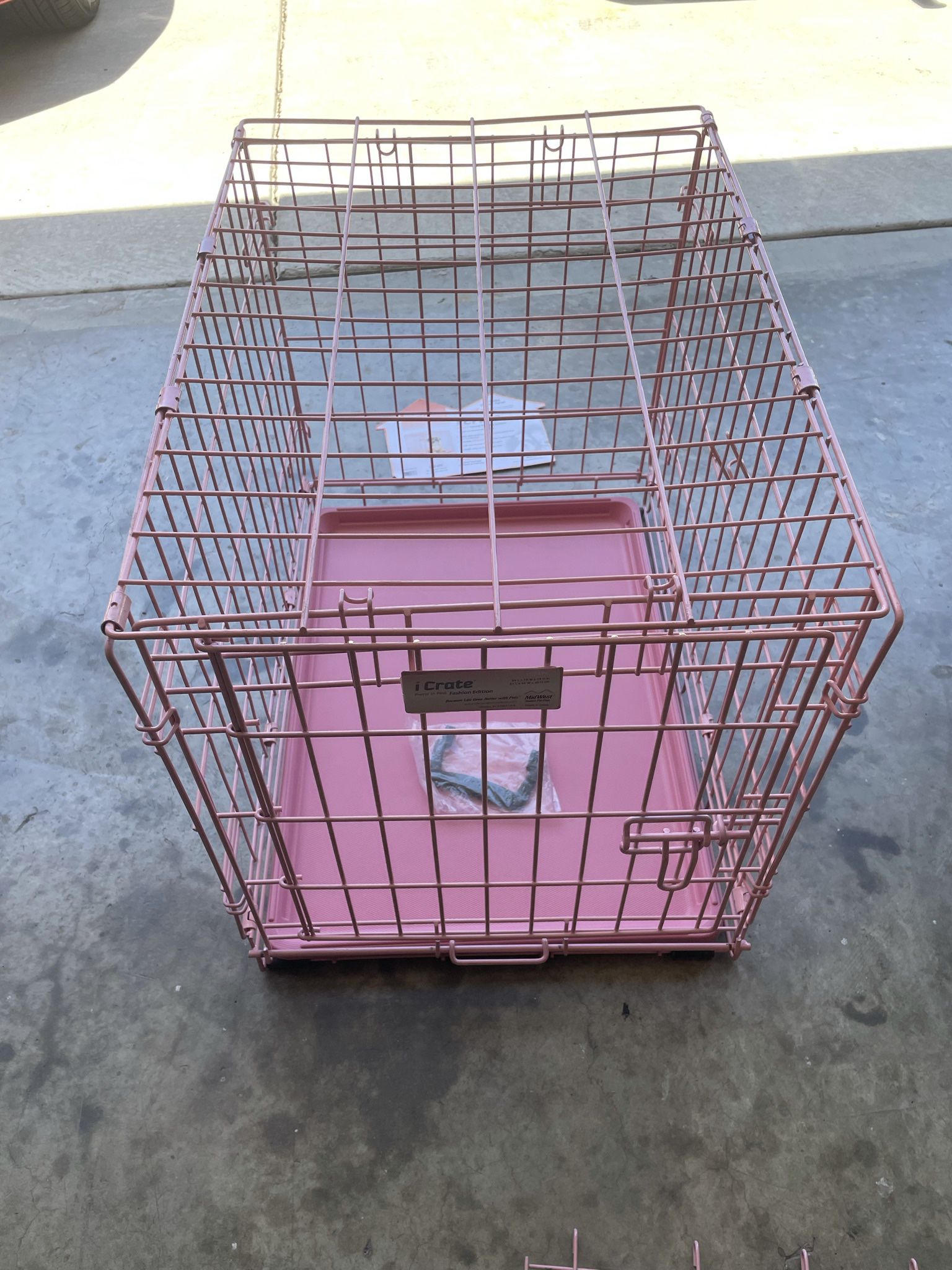 24” Single Door Foldable Dog Crate  