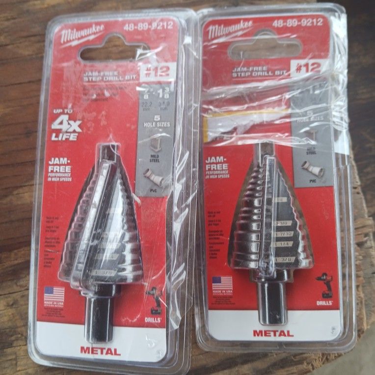 Milwaukee
7/8 in. - 1-3/8 in. #12 Black Oxide Step Drill Bit (5-Steps) $35 Each
