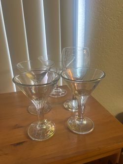 Martini/wine glasses