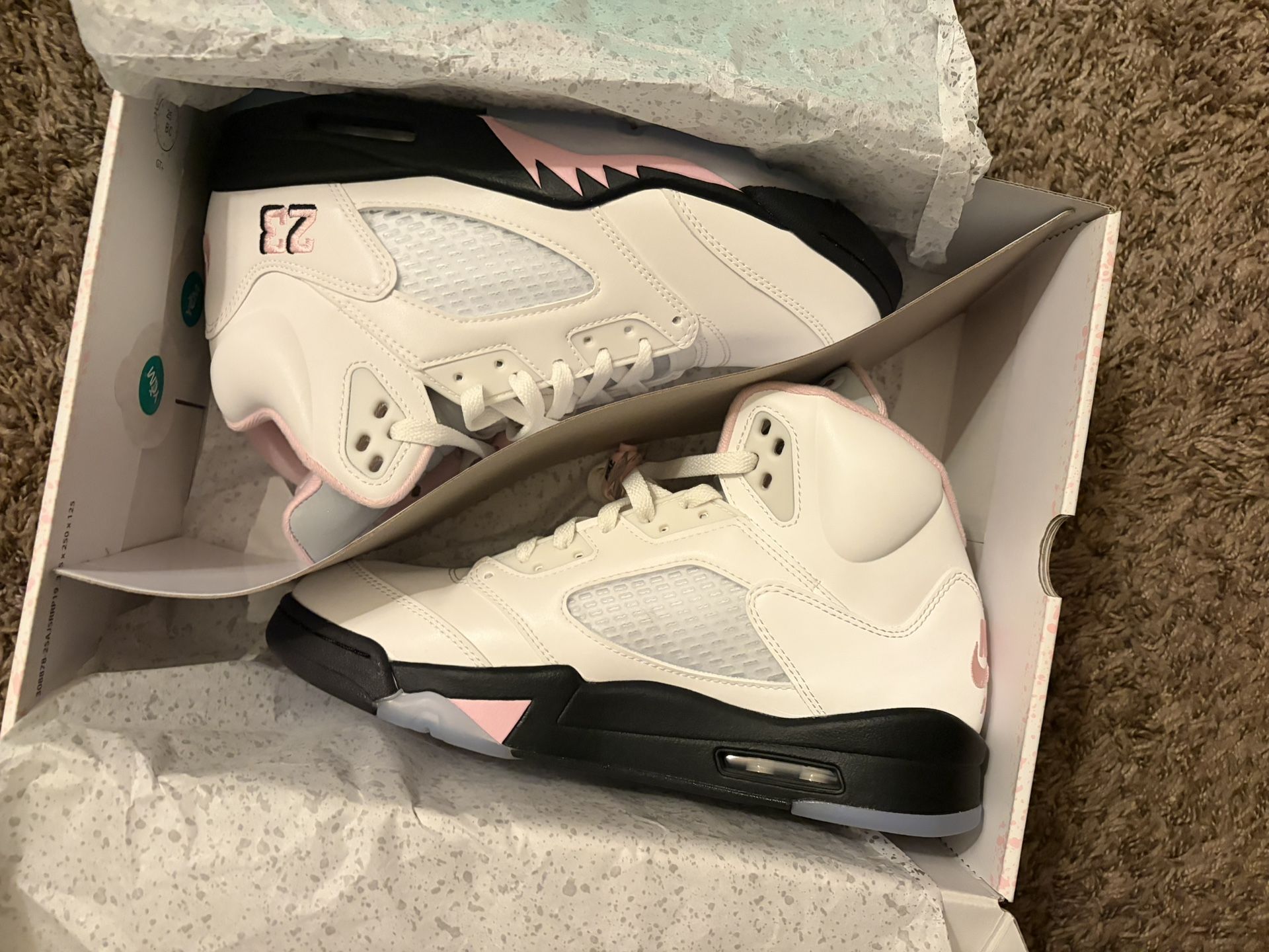 Air Jordan 5 Retro 'Medium Soft Pink size 9