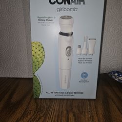 CONAIR GIRLBOMB