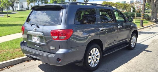 2010 Toyota Sequoia