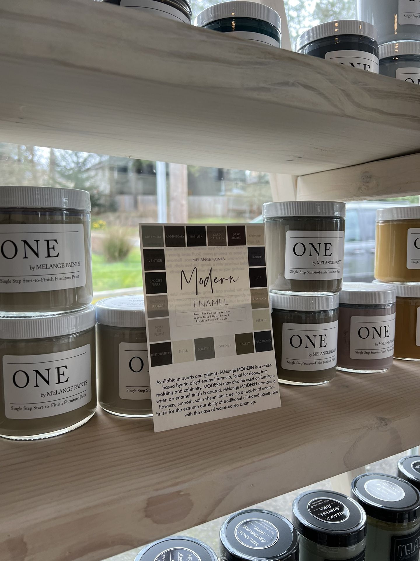 Many Great quality Paints Fusion, Dixie Belle, Melange one , Redesign prima for Sale in Portland