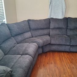 Large Recliner 