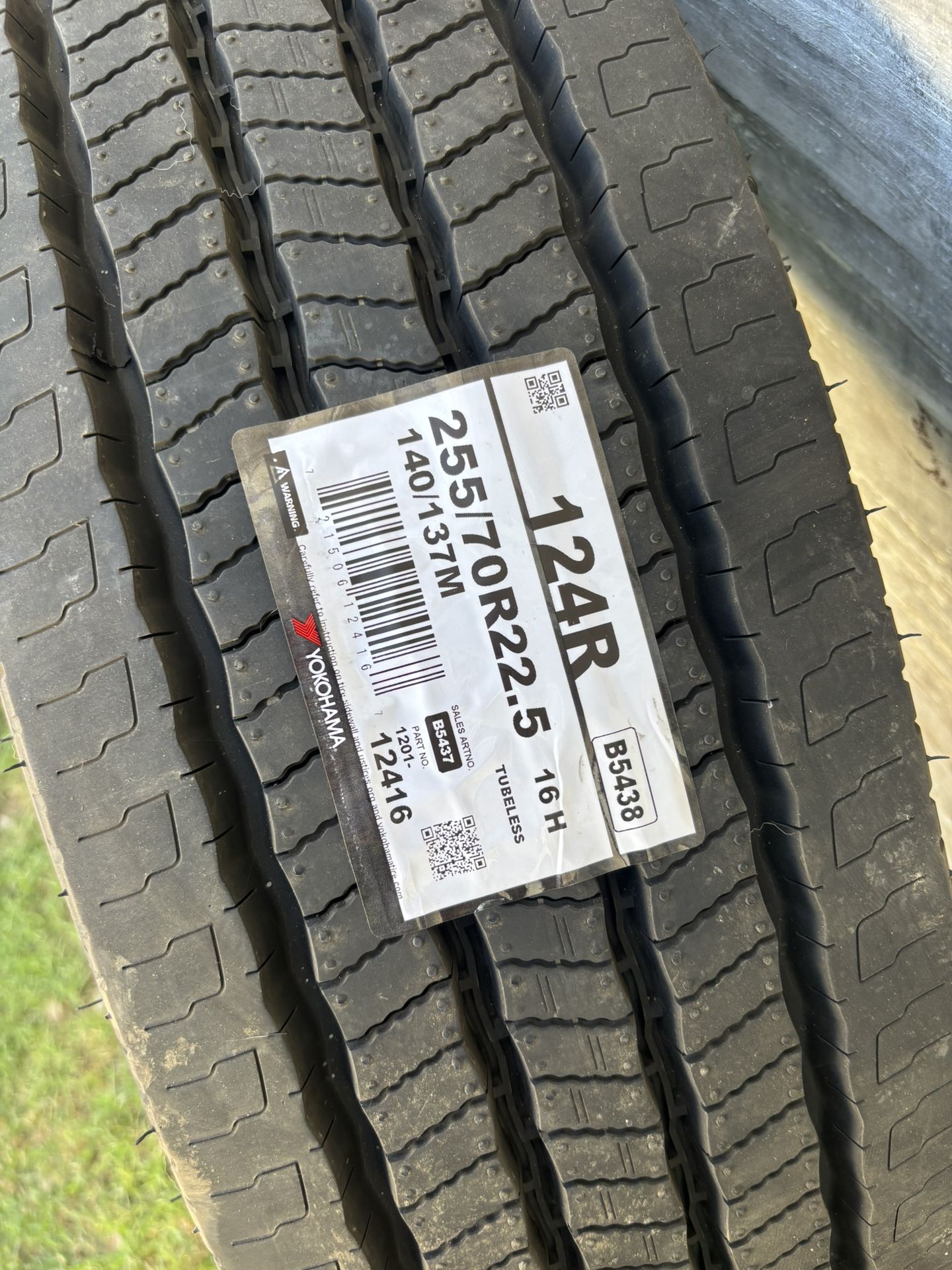 255/70R22.5 Yokohama 124R