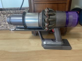 Dyson V11 High Torque 