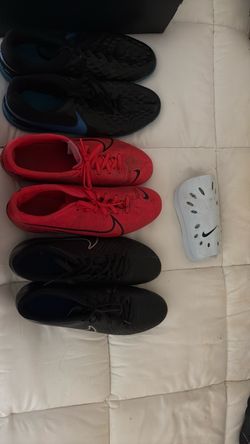 Men Soccer cleats