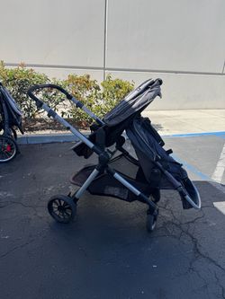 EvenFlo Xpand Double Stroller / Bassinet