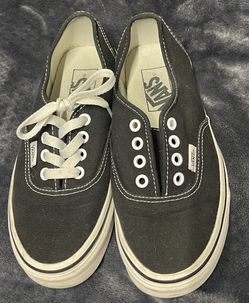 VANS Size 4 Men/5.5 Women