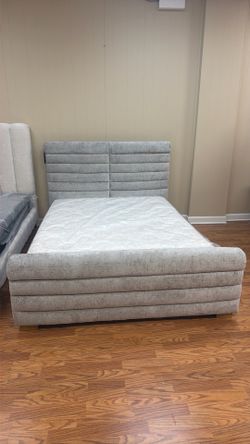 Queen bed