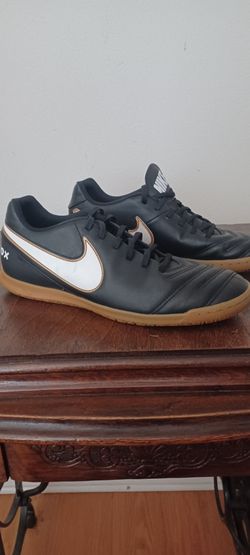 Nike TiempoX Rio IC soccer cleats