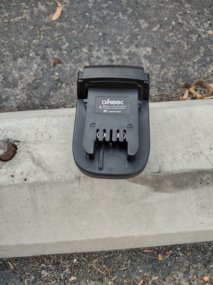 Adapter For Milwaukee 18v Power Tools To Take 20v DeWalt Batteries New $25 (Firm)