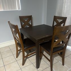 Dining Table Set