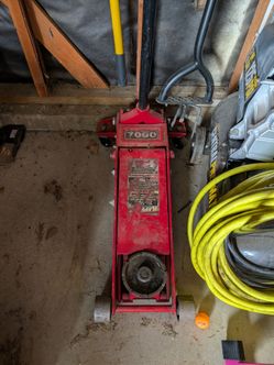 Automotive Jack 3 1/2 Ton