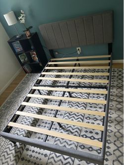 Full Size Bed Frame & 3-Drawer Dresser