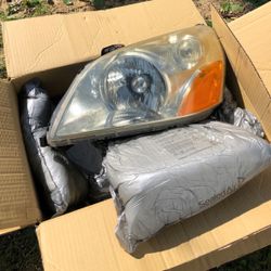 Honda Pilot 03-05 head lights
