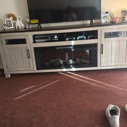 TV Stand With Firee Place 