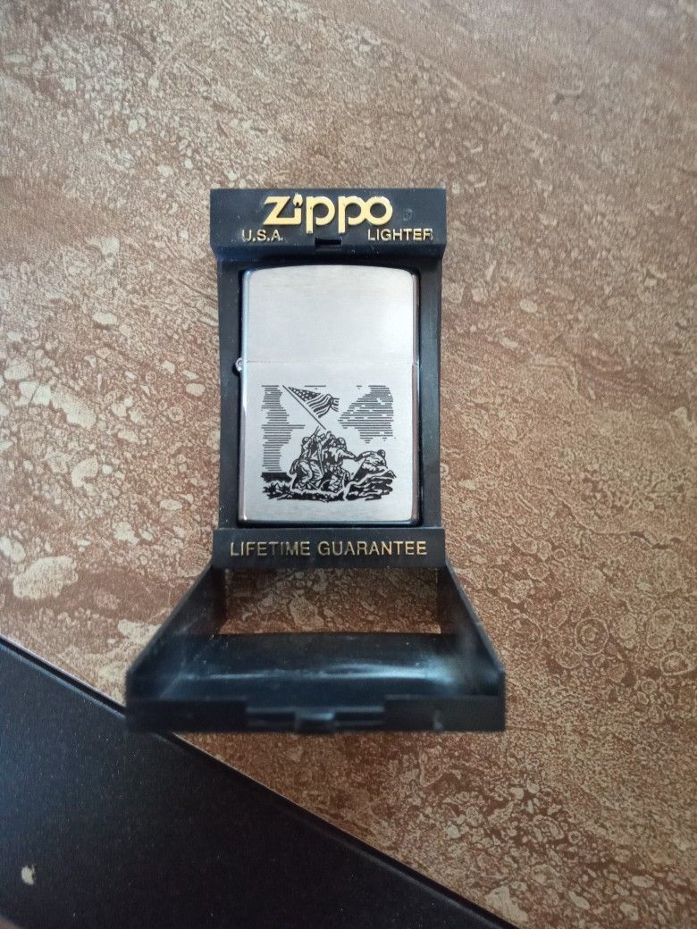 Zippo USA Lighter