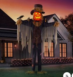 8ft Animated Scarecrow