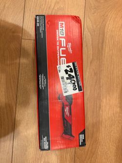 M 18 Milwaukee multitool