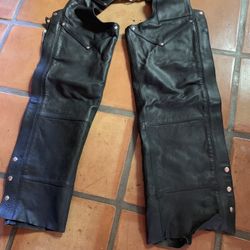 Harley Davidson Women’s Chaps size large.
