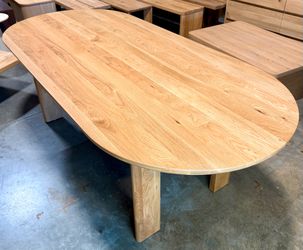 Sundays Dining Table (4-6 Seater, White Oak)