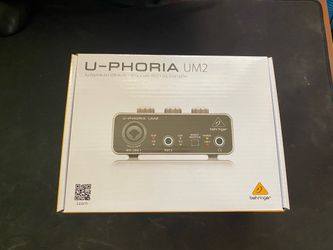 Behringer U-Phoria UM2 USB Audio Interface