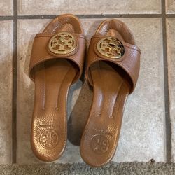  Tory Burch Women's Brown Selma Mid Wedge Slides