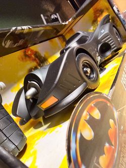 Batman Batmobile Die-Cast Toy Car