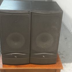 Used in good condition with some cosmetic blemishes. These blemishes are in the form of scratches and scuff marks associated with normal usage. In add