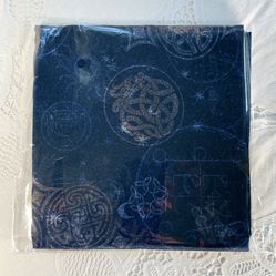 Wizarding Trunk Invisibility Scarf /Tapestry Second Wizarding War New Beautiful