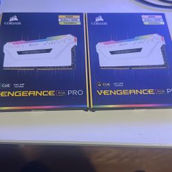 4x8gb corsair DDR4 vengance RGB pro