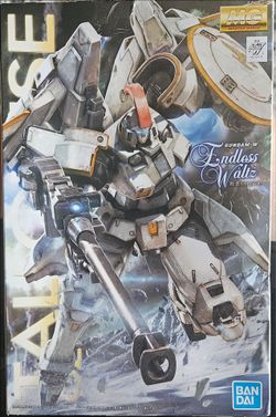 Bandai MG 1/100 Gundam W EW Tallgeese Gundam Wing Endless Waltz Model Kit. Brand new opened to show pictures. Located in Boca Raton cash or Zelle plea