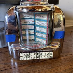 Vintage Original Seeburg 100 Wall-o-Matic Jukebox W/ Key