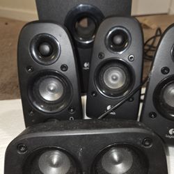Speakers 