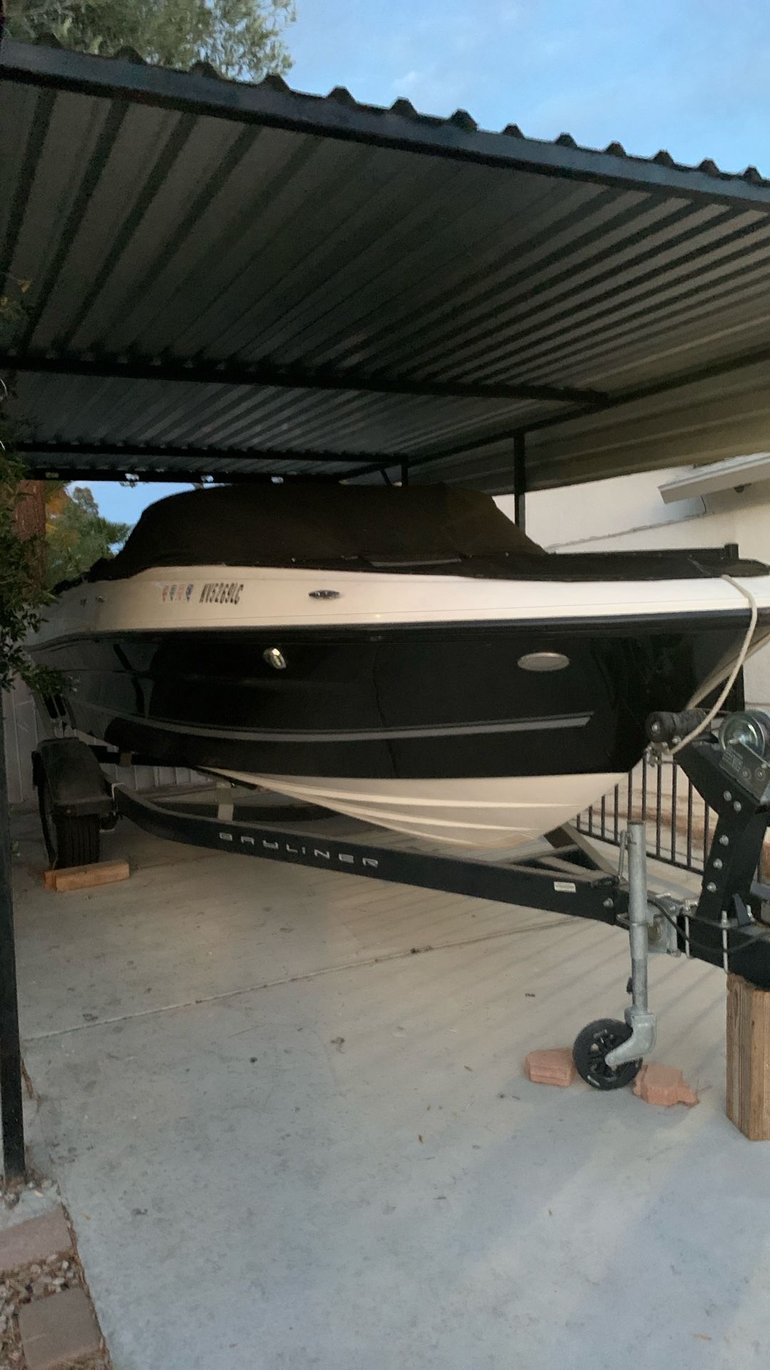 Boat For Sale 2018 Vr4 Bay liner V6 4,6 Mercury Just Pay Off Asking 22,000