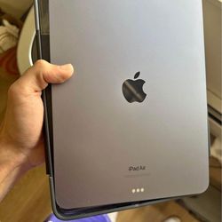 Ipad Air 5th Gen(wifi-64GB)+Apple Pencil 2!